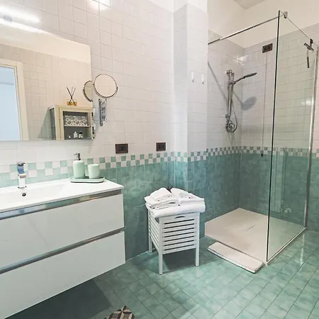 Apartman House *