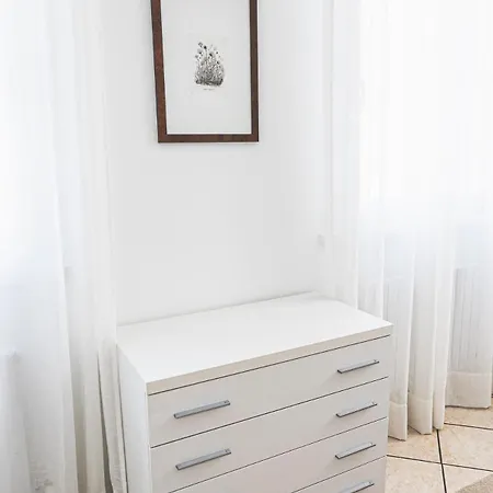 House Apartman *