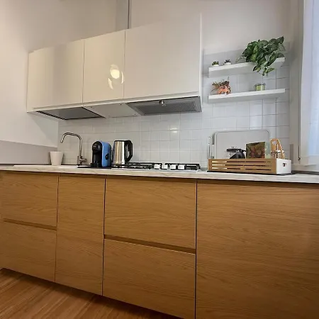 House 아파트 *