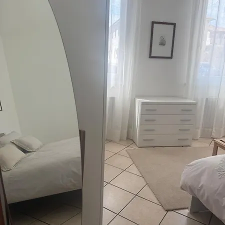 아파트 House *